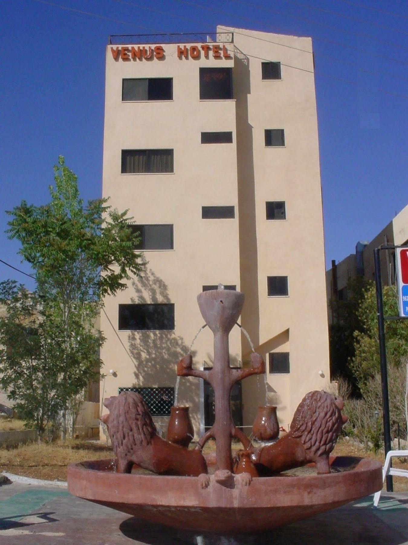 Venus Hotel Wadi Musa Exterior foto